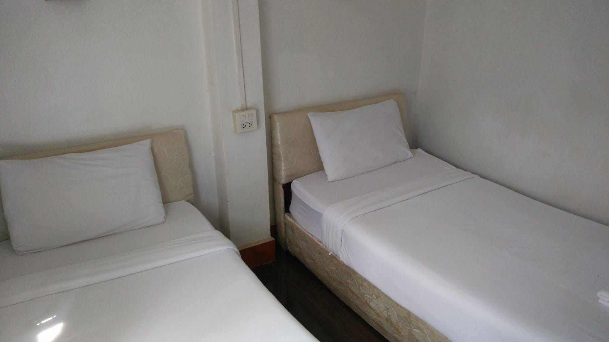 Mixok Inn Ban Nongdouang Buitenkant foto